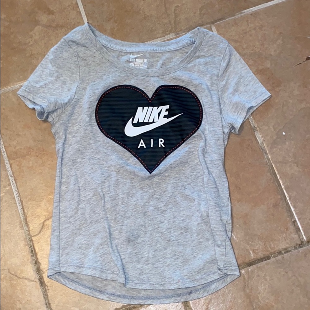 Nike kids shirt